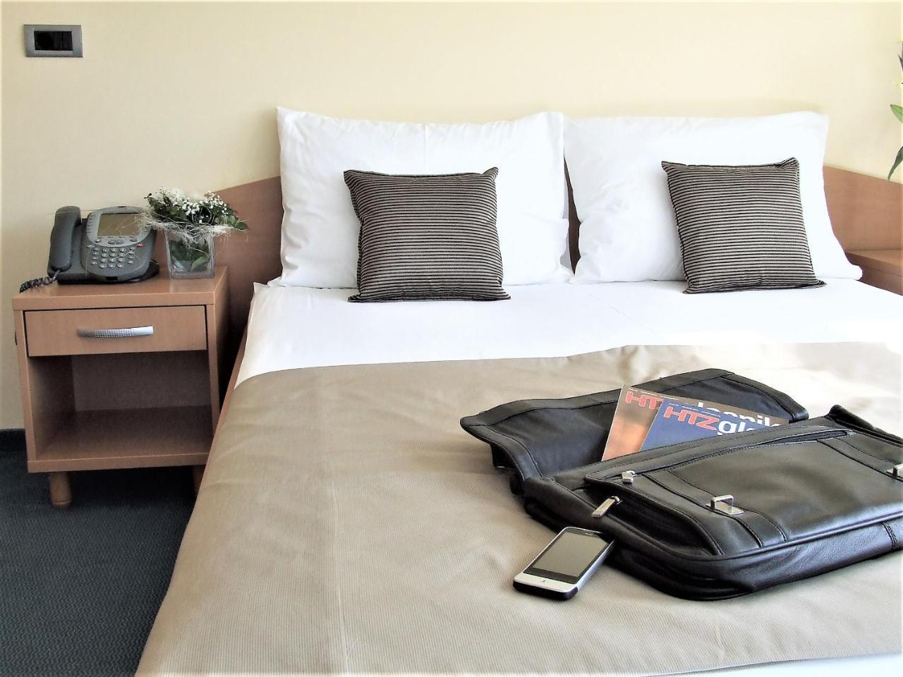 Hotel Central Slavonski Brod Eksteriør bilde